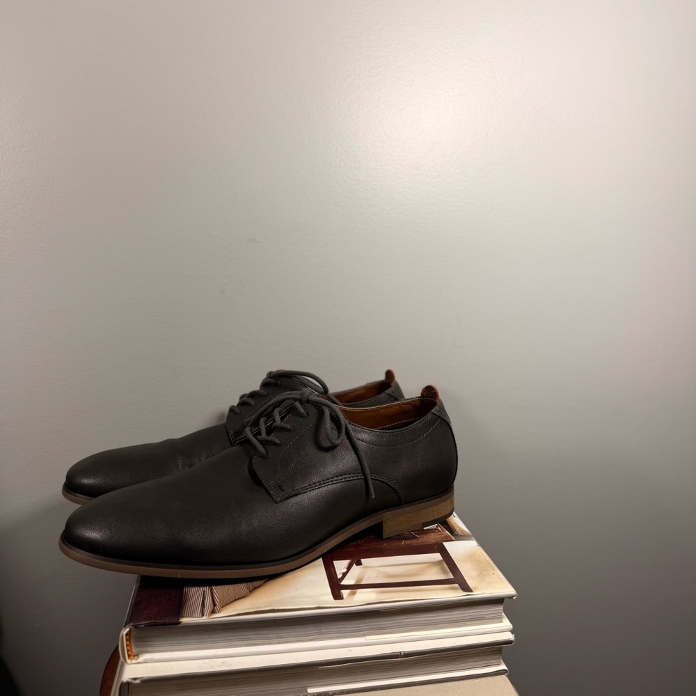 Call It Spring Size 10 Dark Brown Men's Leather Oxfords
